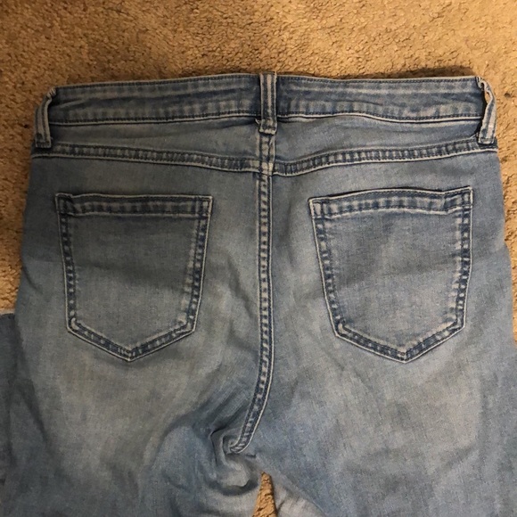 LC Lauren Conrad Light Wash Skinny Jeans. Size 10. - Picture 2 of 4